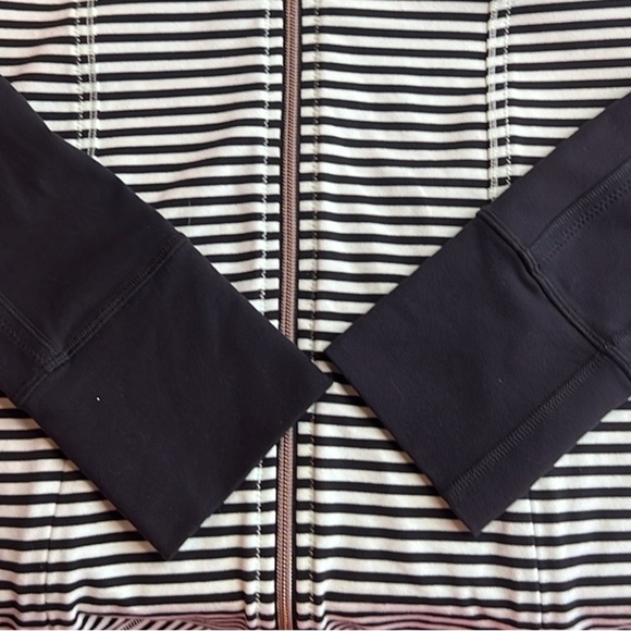 Lululemon Daily Yoga Jacket Classic Stripe Mint Moment Black 6 EUC - Picture 11 of 13